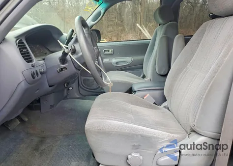 2002 Toyota Tundra Access Cab z USA, uszkodzony, nr VIN 5TBBT441X2S285339